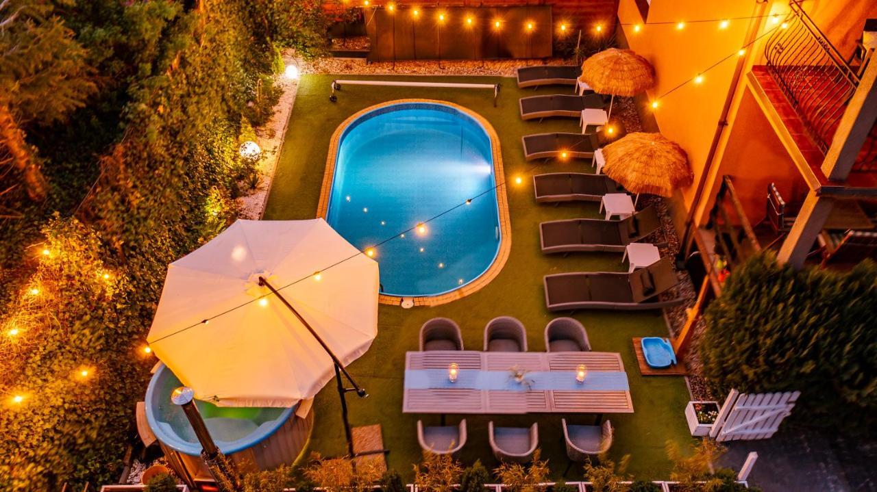 Domek Inosasino Z Basenem I Sauna Luaran gambar