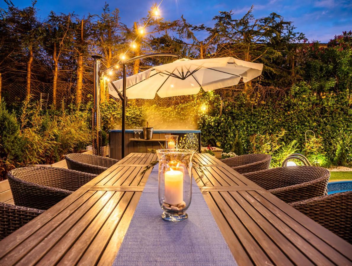 Domek Inosasino Z Basenem I Sauna Luaran gambar