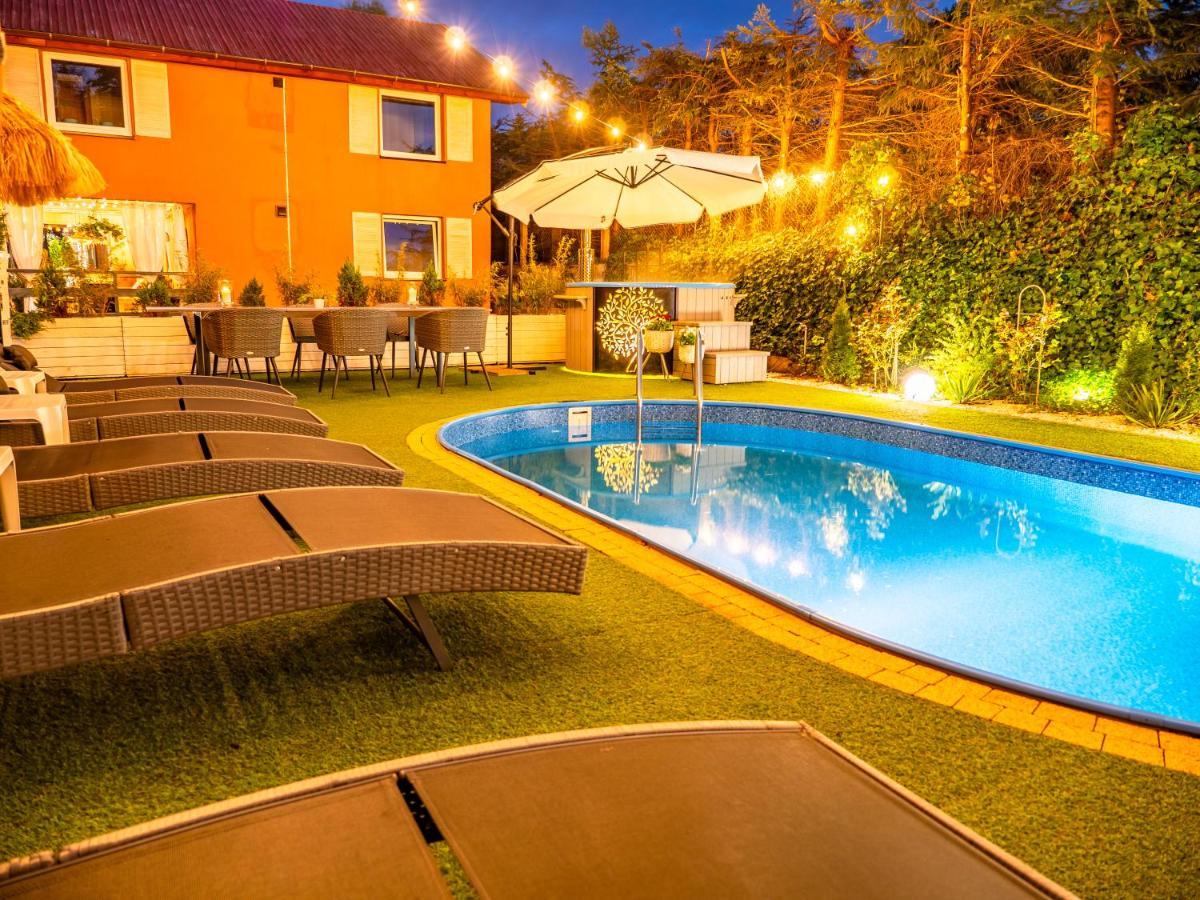 Domek Inosasino Z Basenem I Sauna Luaran gambar